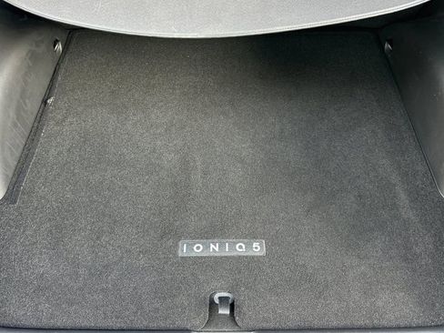 Used 2023 Hyundai Ioniq 5 Limited image 17