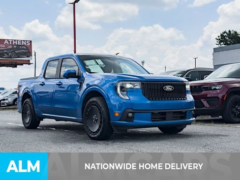 Used 2025 Ford Maverick Lobo AWD/4WD image 4