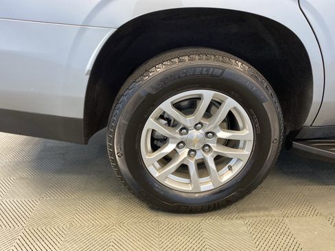 Used 2024 Chevrolet Tahoe LT image 43