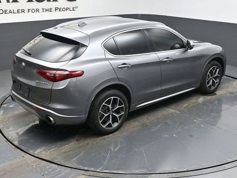 Used 2020 Alfa Romeo Stelvio Ti image 39
