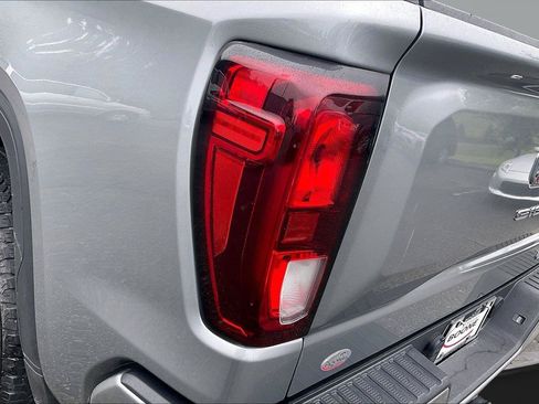 Used 2025 GMC Sierra 1500 Elevation AWD/4WD image 31