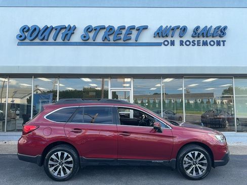 Used 2017 Subaru Outback 3.6R Limited AWD/4WD image 1