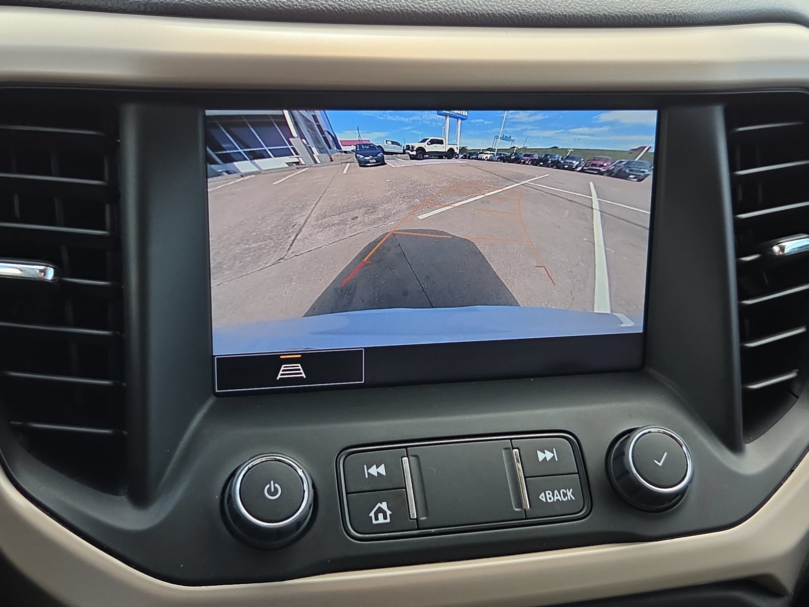 Used 2023 GMC Acadia Denali FWD image 15