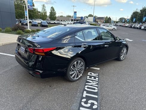 New 2025 Nissan Altima 2.5 SL image 7