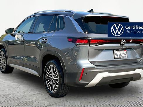Used 2025 Volkswagen Tiguan S FWD image 4
