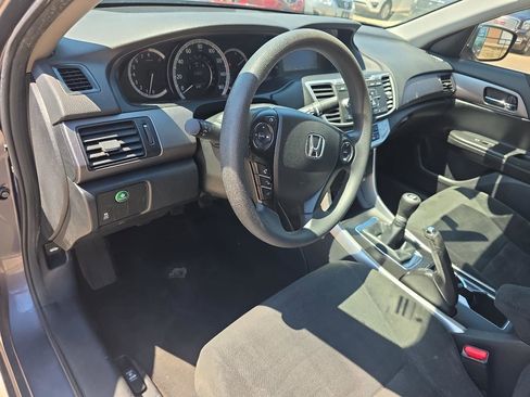 Used 2013 Honda Accord LX image 10