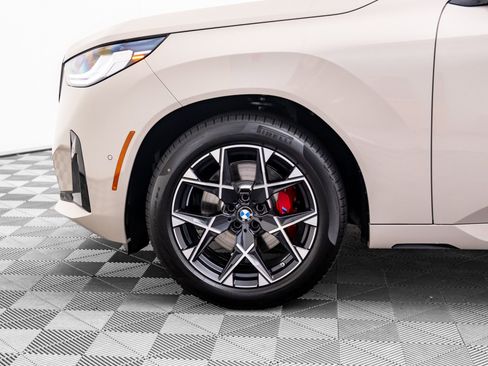 Certified 2025 BMW X3 xDrive30i w/ M Sport Package image 31