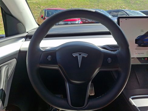 Used 2023 Tesla Model Y Performance AWD/4WD image 20