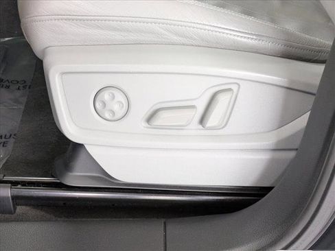 Used 2018 Audi Q5 Prestige AWD/4WD image 19