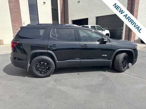 Used 2023 GMC Acadia AT4 w/ LPO, Floor Liner Package AWD/4WD image 8
