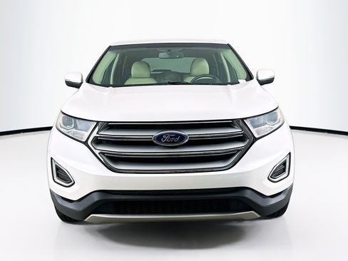 Used 2016 Ford Edge SEL w/ Equipment Group 201A FWD image 2