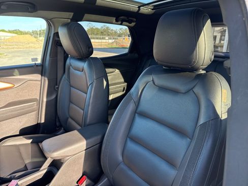 Used 2021 Chevrolet TrailBlazer ACTIV w/ Sun and Liftgate Package image 12