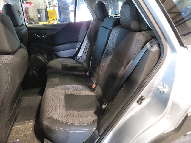 Used 2025 Subaru Outback Premium w/ Popular Package #1A AWD/4WD image 11