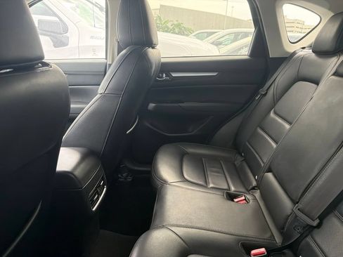 Used 2025 MAZDA CX-5 AWD 2.5 S w/ Preferred Package image 3