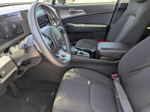 Used 2023 Kia Sportage LX AWD/4WD image 25
