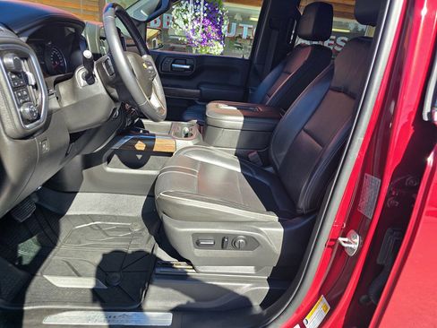 Used 2019 Chevrolet Silverado 1500 High Country image 12