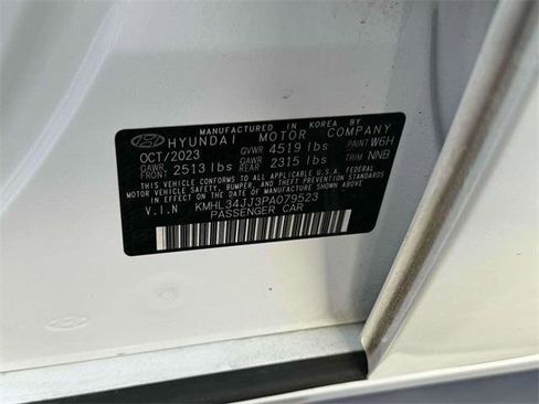 Used 2023 Hyundai Sonata SEL w/ Cargo Package image 17