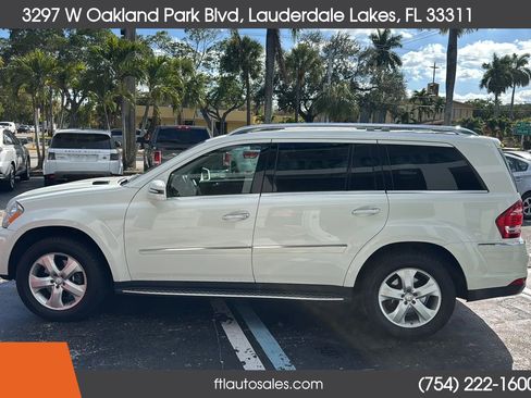 Used 2011 Mercedes-Benz GL 450 4MATIC image 7