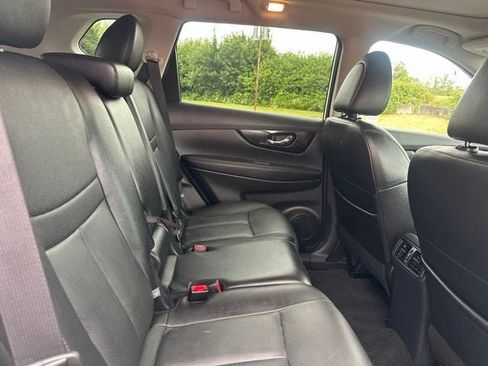 Used 2020 Nissan Rogue SL AWD/4WD image 12