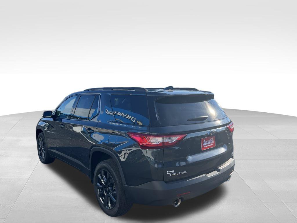Used 2021 Chevrolet Traverse RS FWD image 47