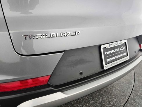 Used 2023 Chevrolet TrailBlazer LT w/ Convenience Package image 13
