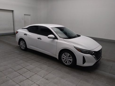 Used 2024 Nissan Sentra S FWD image 11