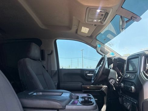Used 2020 Chevrolet Silverado 1500 Custom w/ Custom Value Package RWD image 28