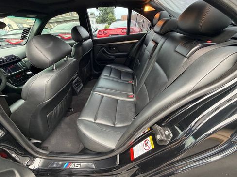 Used 2003 BMW M5 RWD image 17