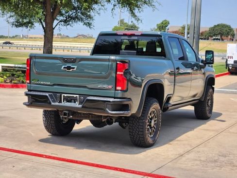 New 2026 Chevrolet Silverado 2500 ZR2 AWD/4WD image 15