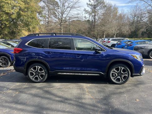 New 2026 Subaru Ascent Limited image 8