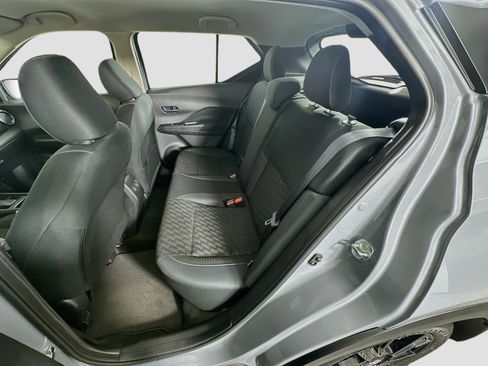 Used 2022 Nissan Kicks SV FWD image 25