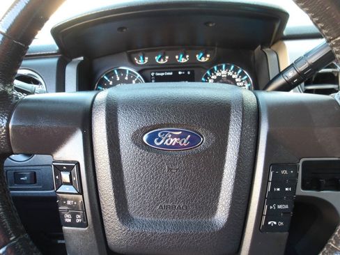 Used 2014 Ford F150 XLT w/ Equipment Group 302A Luxury AWD/4WD image 16