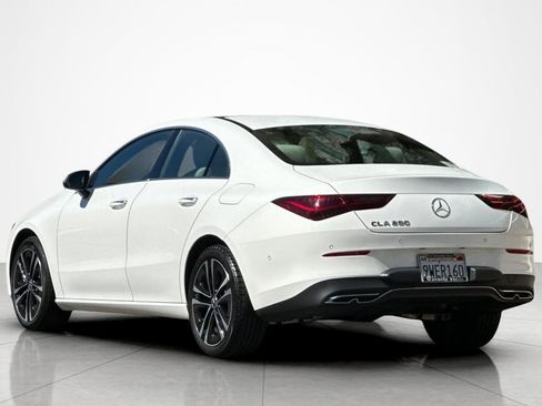 Used 2025 Mercedes-Benz CLA 250 image 3