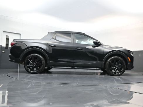 Certified 2024 Hyundai Santa Cruz Night image 16