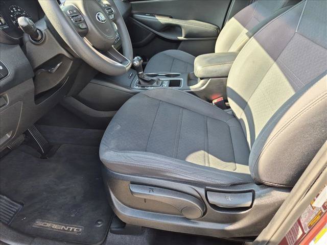 Used 2017 Kia Sorento AWD image 13