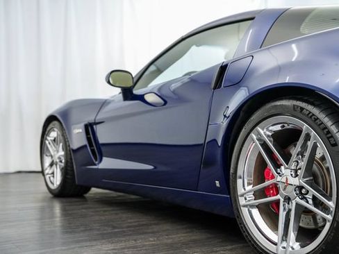 Used 2007 Chevrolet Corvette Z06 w/ Preferred Equipment Group RWD image 26