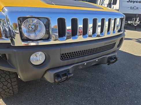 Used 2007 HUMMER H3 image 10