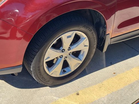 Used 2016 Subaru Forester 2.5i Premium image 10