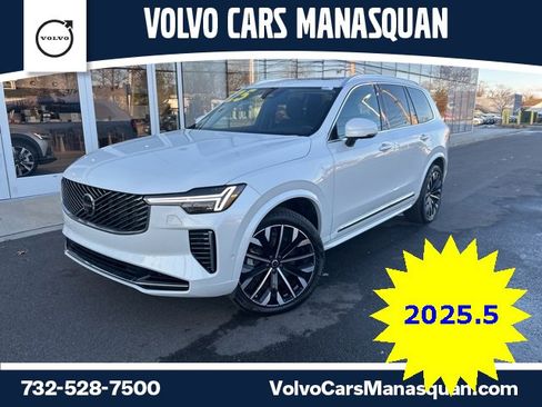 Certified 2025 Volvo XC90 B6 Plus image 1