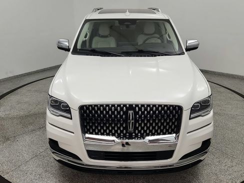 Used 2024 Lincoln Navigator Black Label AWD/4WD image 10