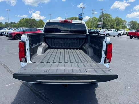 Used 2023 Chevrolet Colorado ZR2 w/ ZR2 Convenience Package III AWD/4WD image 10