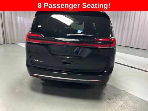 New 2026 Chrysler Pacifica Select FWD image 6