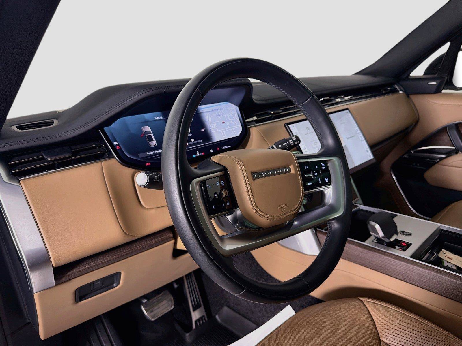 Certified 2024 Land Rover Range Rover SE AWD/4WD image 9