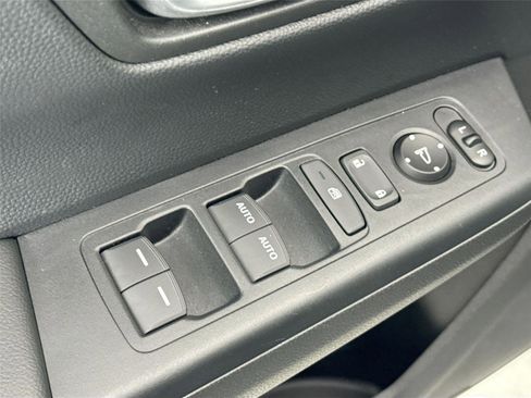 Used 2023 Honda CR-V Sport image 28