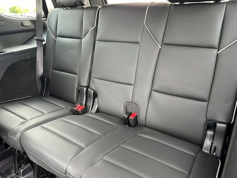 Certified 2024 Cadillac Escalade Sport w/ LPO, ONYX Package image 18