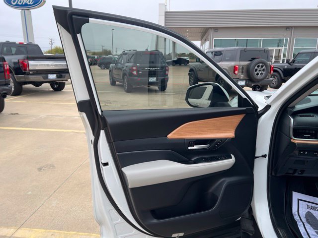 Used 2026 Toyota Grand Highlander FWD image 11