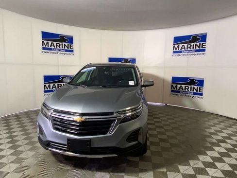Used 2024 Chevrolet Equinox LT w/ LPO, Floor Liner Package FWD image 5