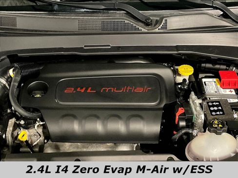 Used 2022 Jeep Compass Latitude AWD/4WD image 29