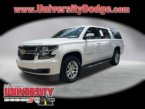 Used 2019 Chevrolet Suburban LT RWD image 1