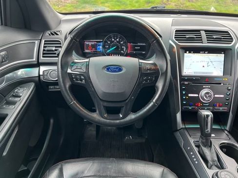 Used 2017 Ford Explorer Sport w/ Equipment Group 401A image 16